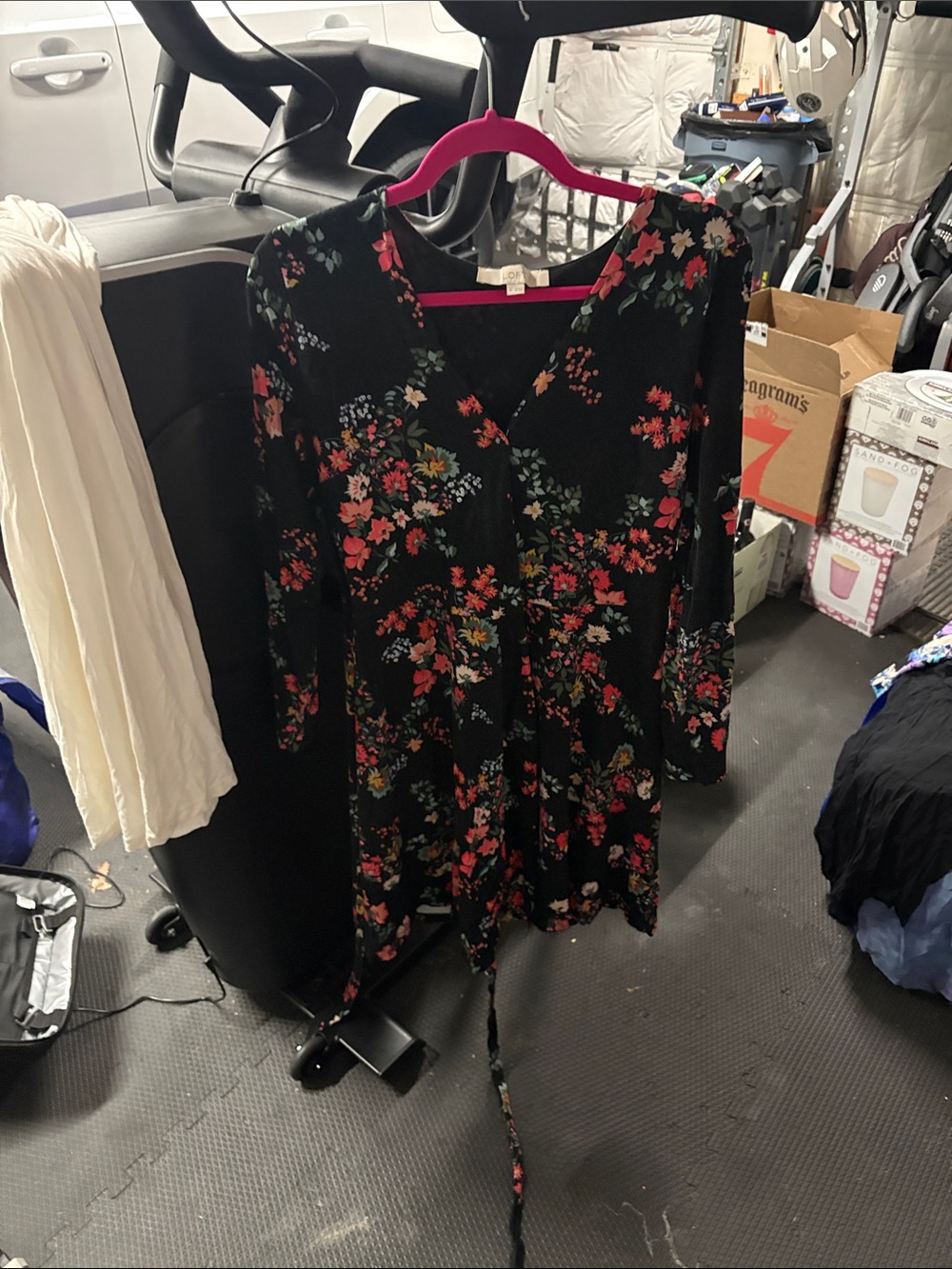 LOFT Black Floral Long-Sleeve V-Neck Dress